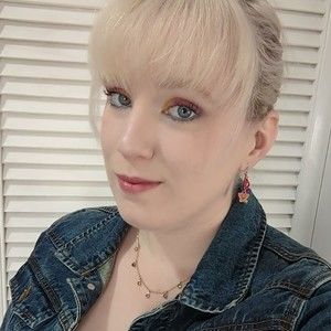 Meet your Posher, Rachelle